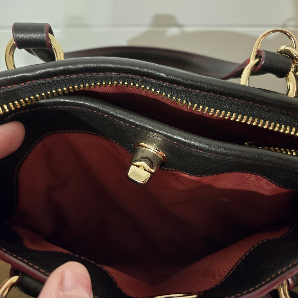 Coach Brown and Black Signature Women's Bag Set - Picture 4 of 11